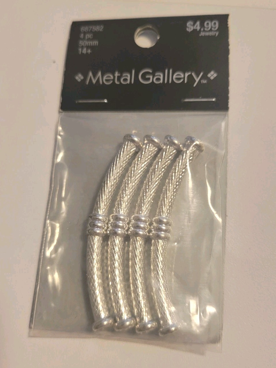 8 Complete Bracelet Need Elastic And Restrung Rhinestones Beads Intack Crafter
