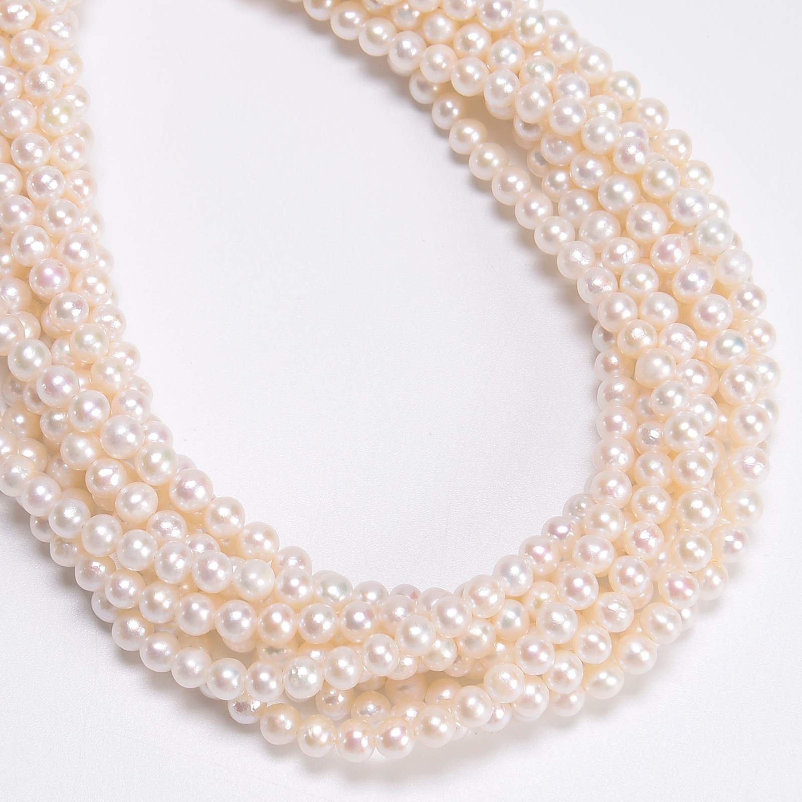 White Fresh Water Pearl Off Round Beads Size 3.5-4mm 4-4.5mm 5-5.5mm 15.5” Strd