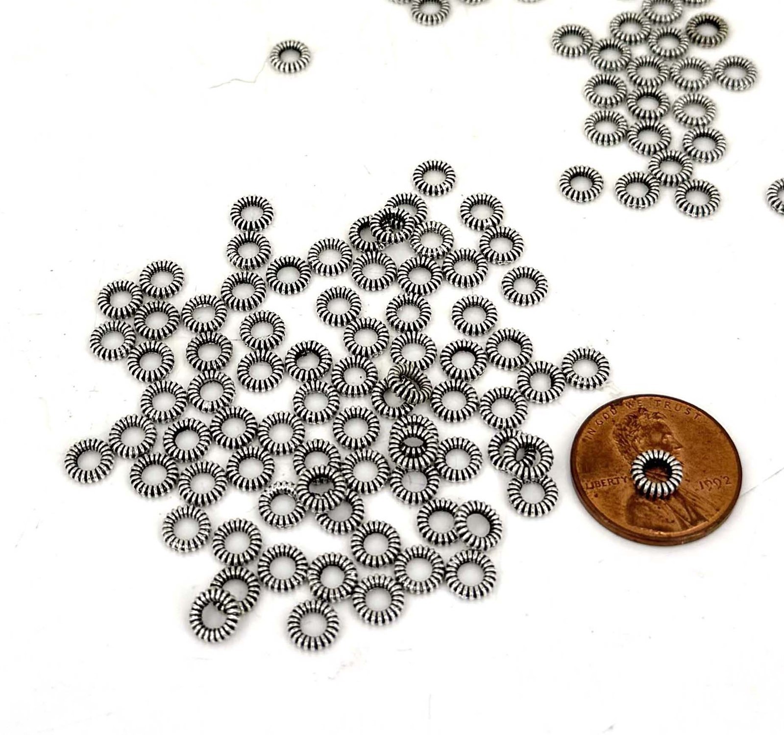 50 Textured Closed Jump Rings Antique Silver Connectors Link DIY Finding 5mm