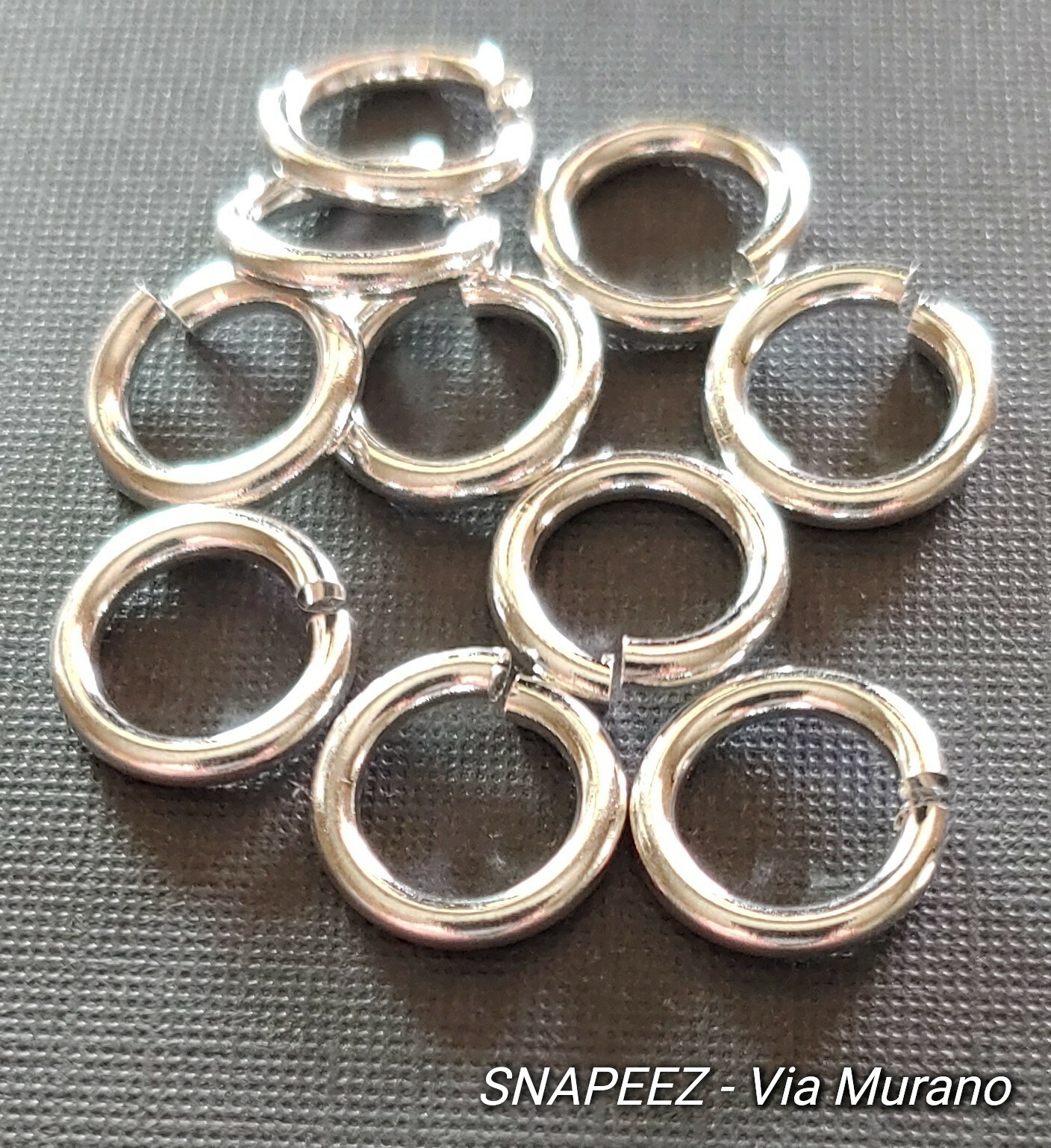 SNAPEEZ® II ULTRAPLATE® 99.9% Shiny Silver Jump Ring 14mm (10 Pk). Made in USA.