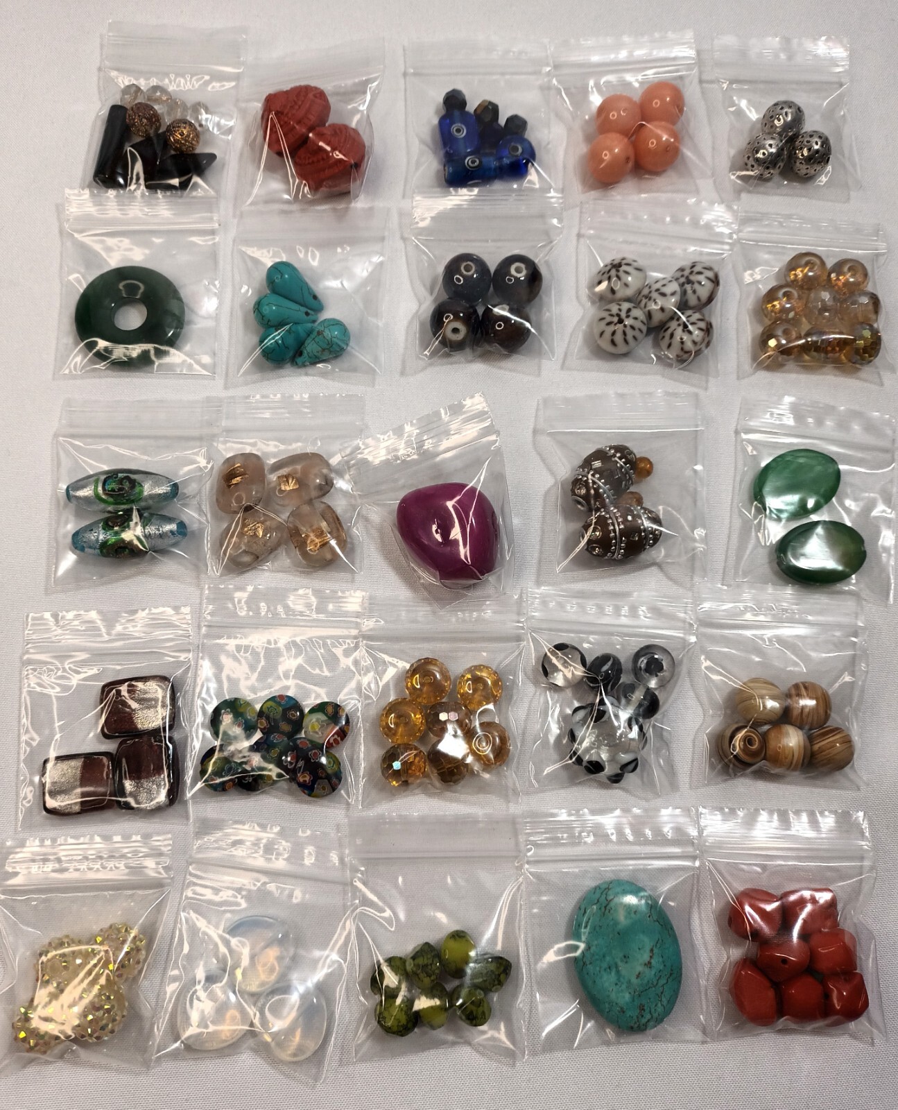 Mixed Lot of Assorted Bead Bags 25 High Quality Bead & Pendants Mixed Beads Grab