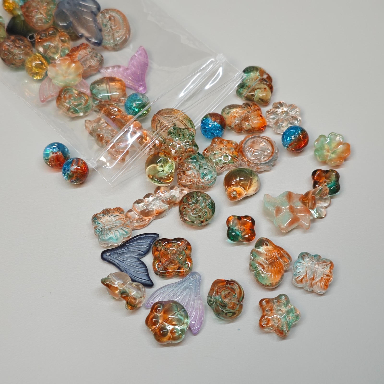 100g Glass beads lot jewelry making mix variety bead supplies Read Description