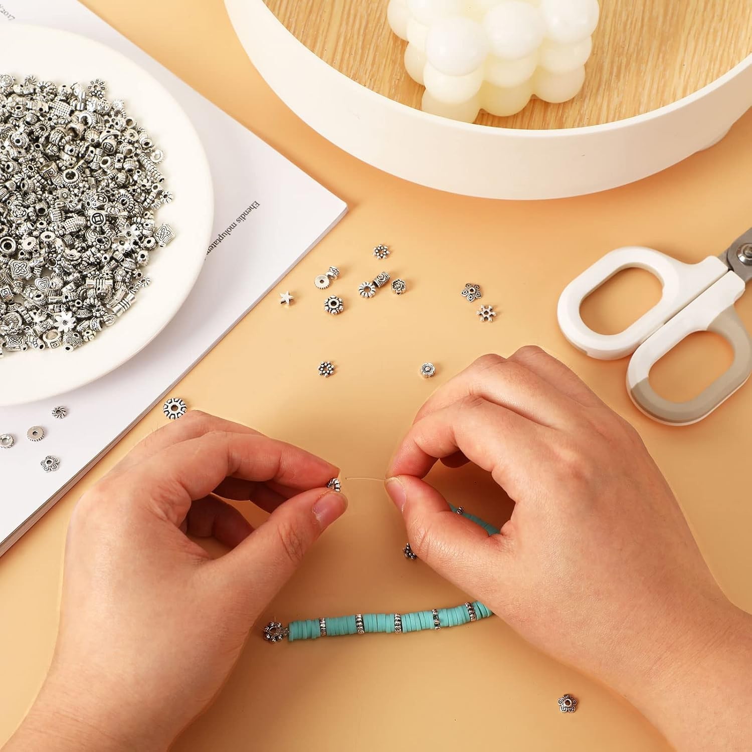 UPINS 1000PCS Tibetan Silver Spacer Beads for Jewelry Making, Mixed Styles Metal