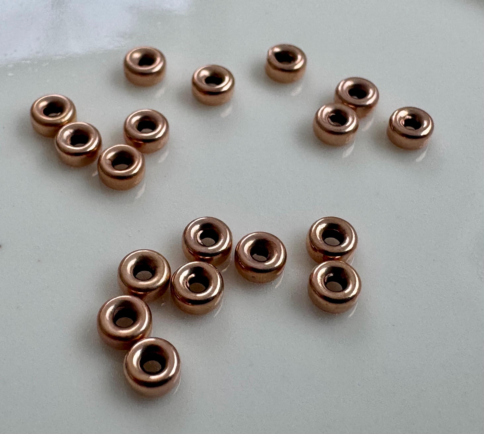 20 pcs- 3mm Roundel Spacer Bead 1mm hole size Rose Gold Filled 14K (P6467)