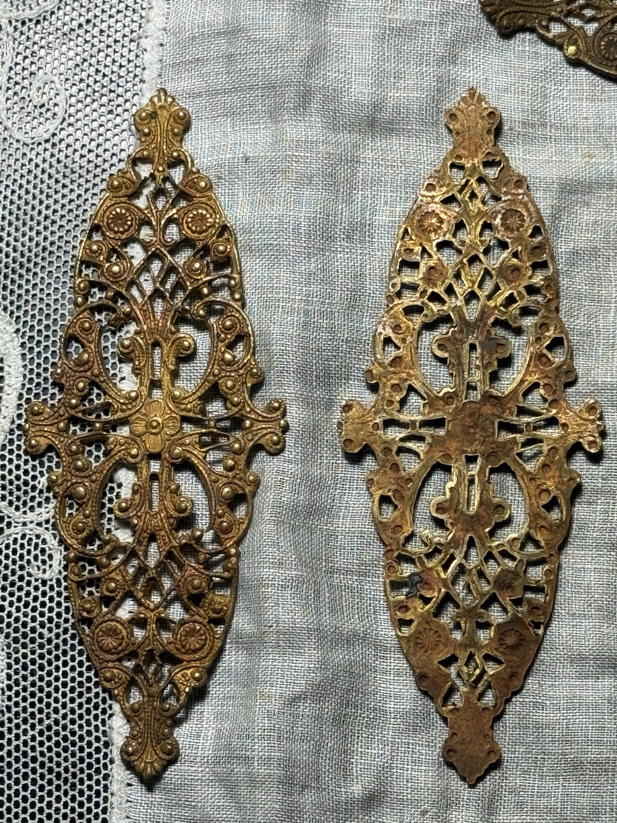 6 Vintage Victorian Raw Brass Oval Appliques / Findings