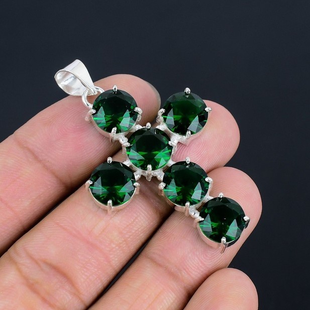 925 Sterling Silver Chrome Diopside Cross Pendant Handmade Jewelry