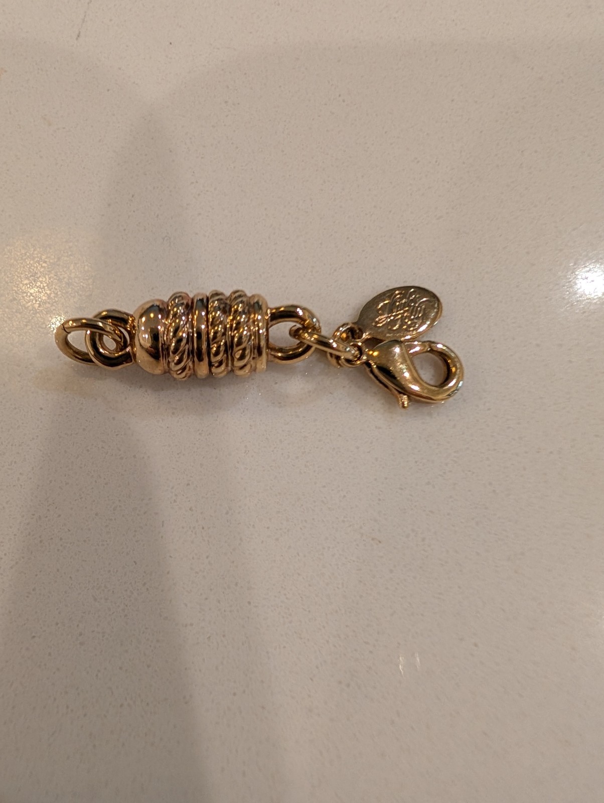 KIRKS FOLLY 1.5″ Gold Tone Magnetic Clasp