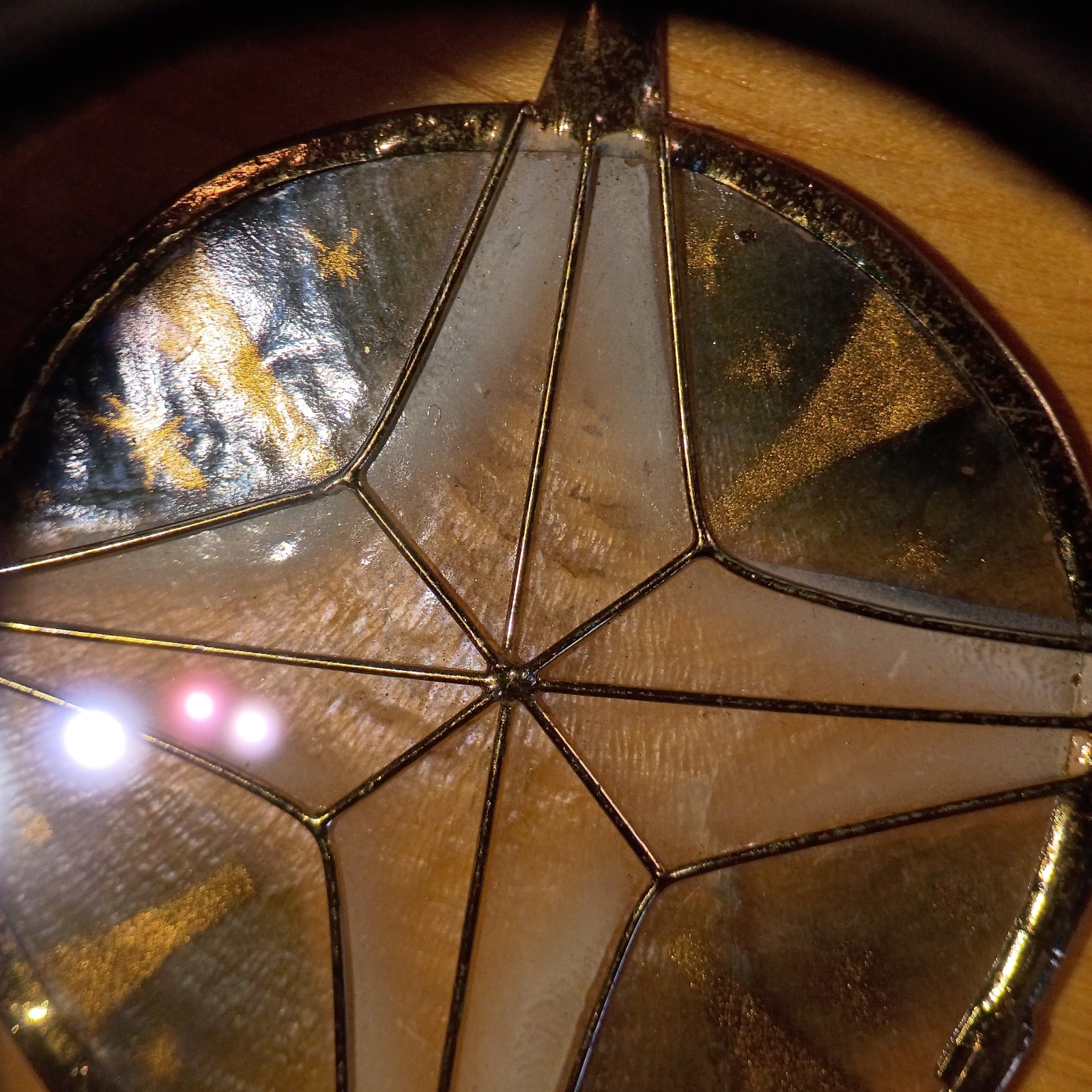 Capiz Shell Or Window Pane Oyster Star Shape Dangle Pendant Four‑Point Compass
