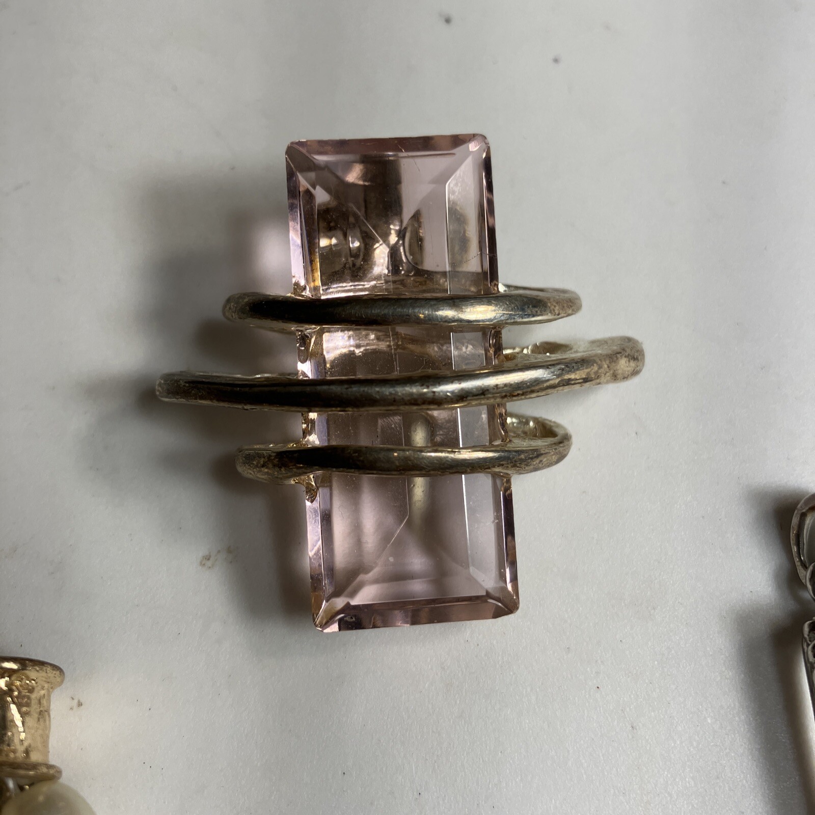 Lot of 3 Vintage Pendants for Keychains or Crafts Unbranded Pre-owned